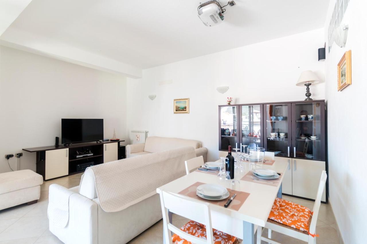 Royal Suite Apartment Cala Gonone Exteriér fotografie